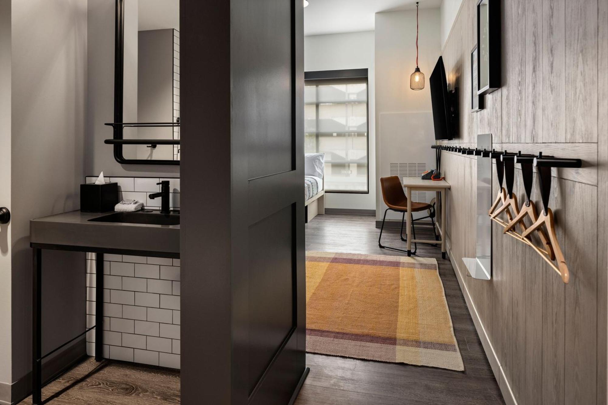 Moxy Omaha Downtown Hotel Eksteriør billede
