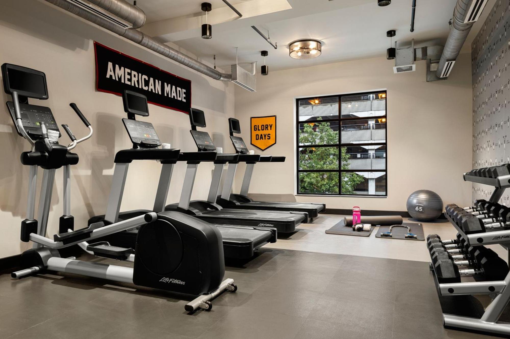 Moxy Omaha Downtown Hotel Eksteriør billede