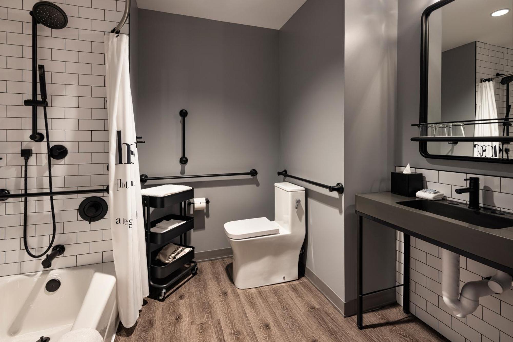 Moxy Omaha Downtown Hotel Eksteriør billede