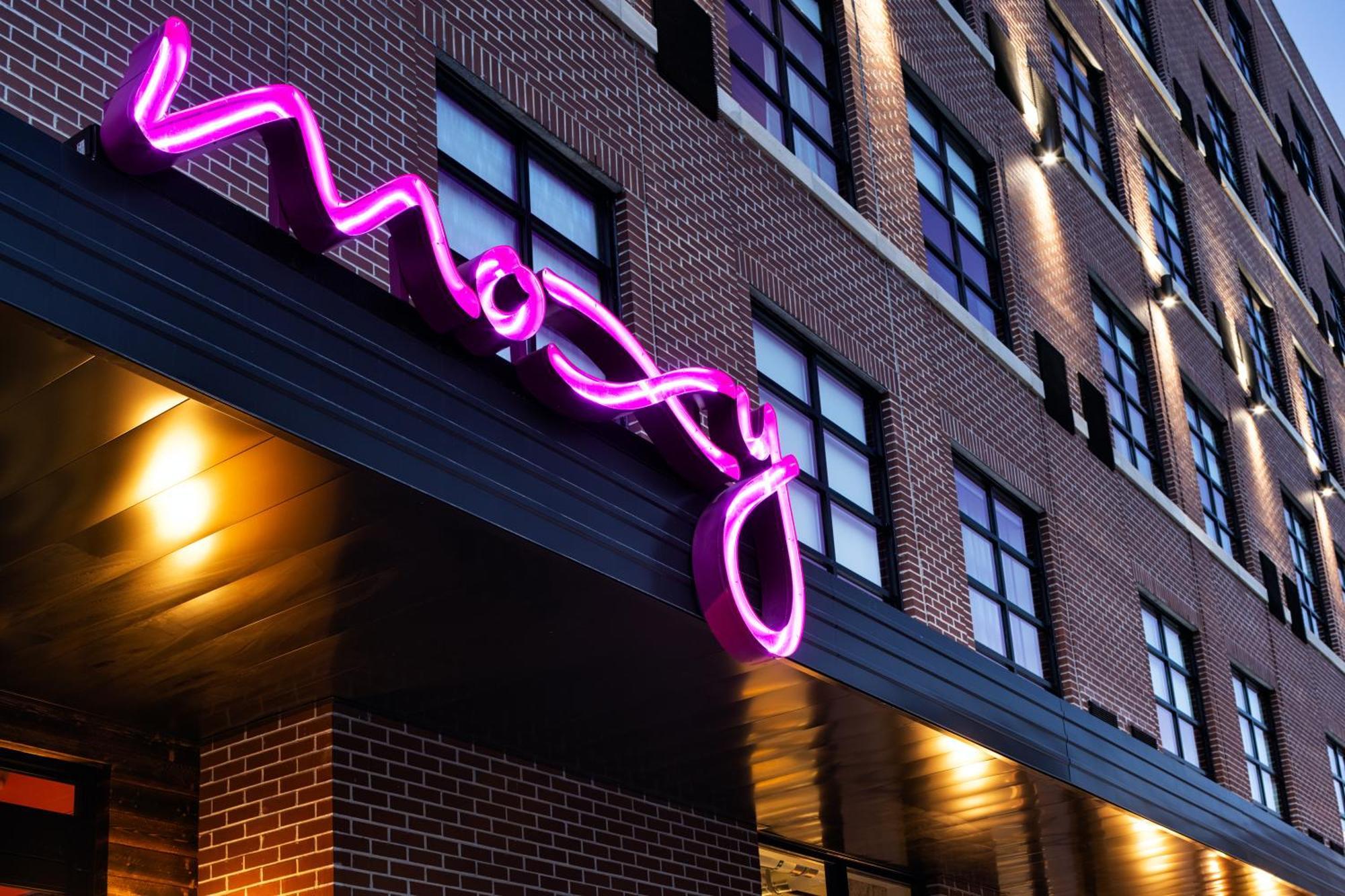 Moxy Omaha Downtown Hotel Eksteriør billede
