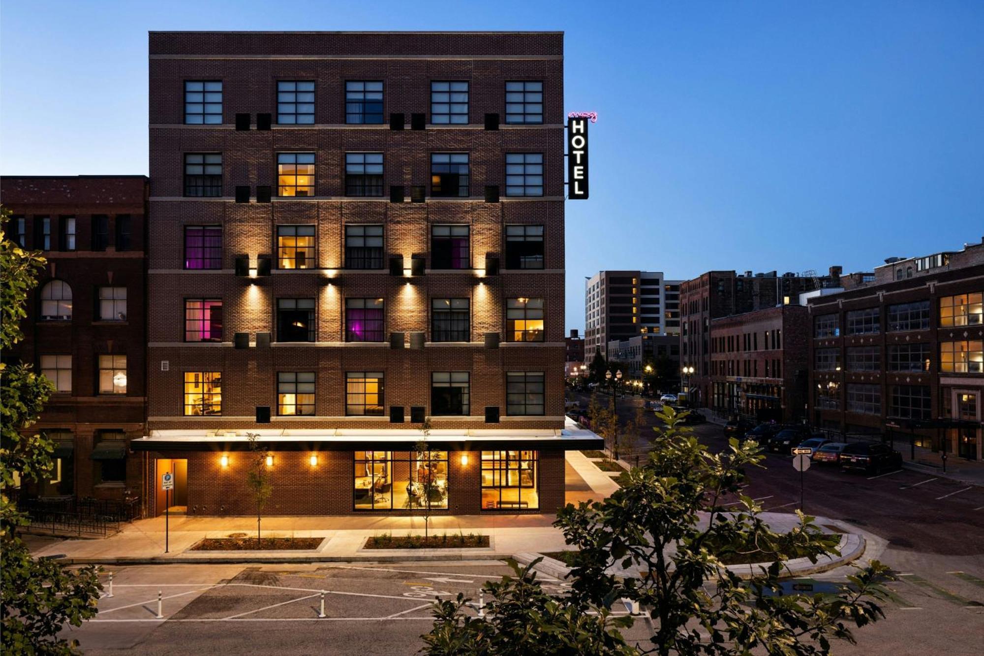 Moxy Omaha Downtown Hotel Eksteriør billede