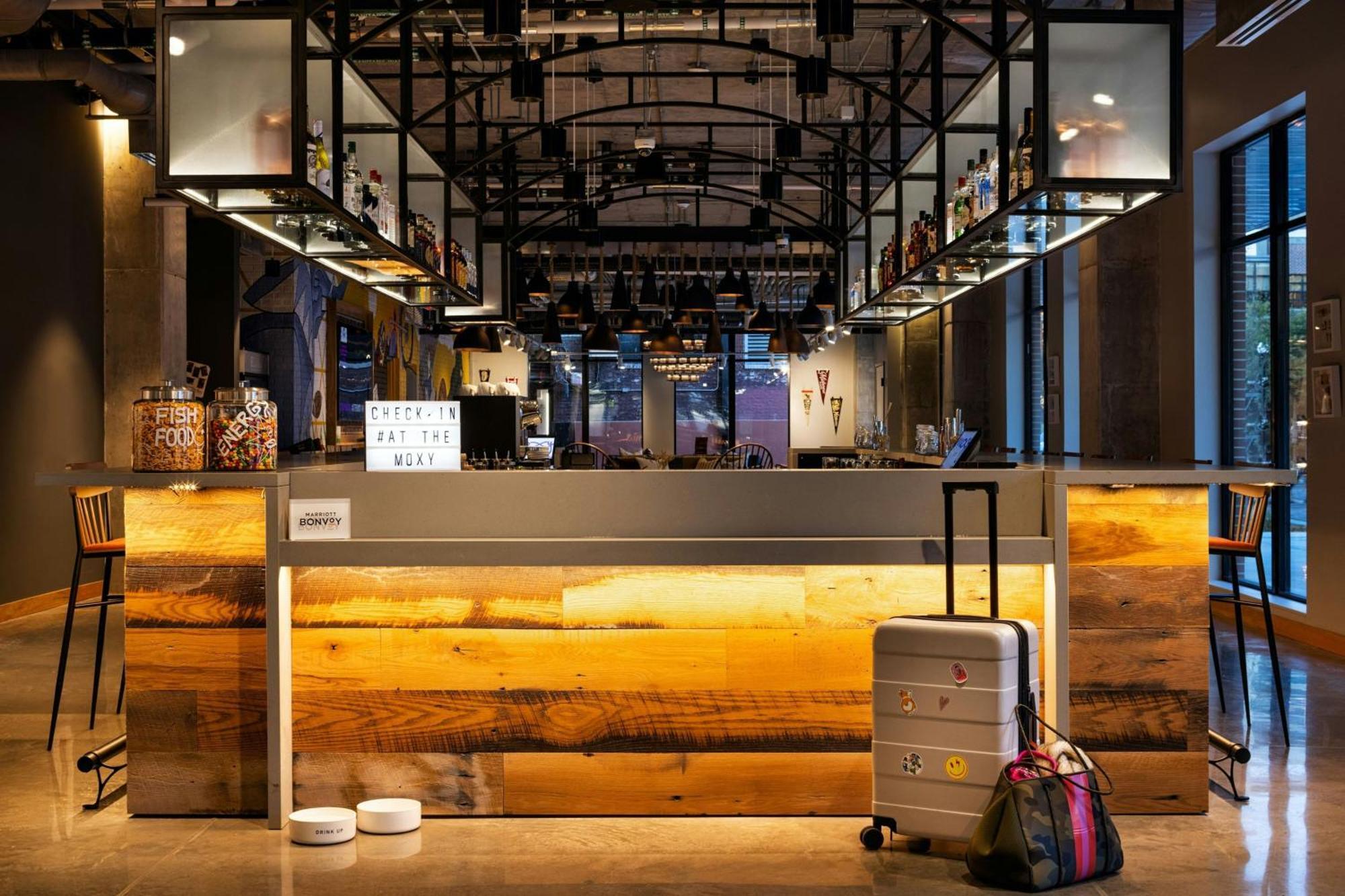 Moxy Omaha Downtown Hotel Eksteriør billede